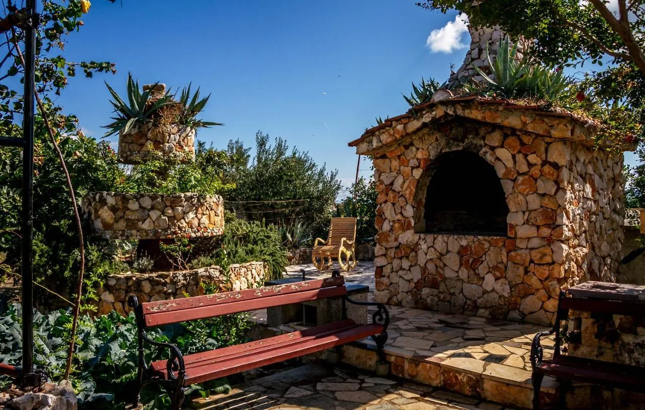 Green Oasis Apartment Kastela