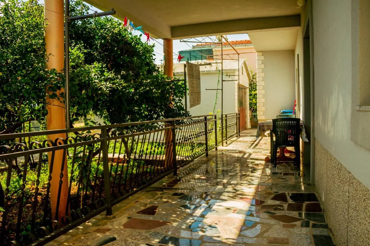 Green Oasis Apartment Kastela